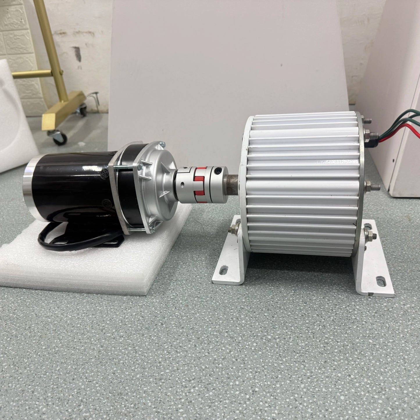 Silent Electricity – Low‑RPM Permanent‑Magnet Dynamo Generator, 20 kW