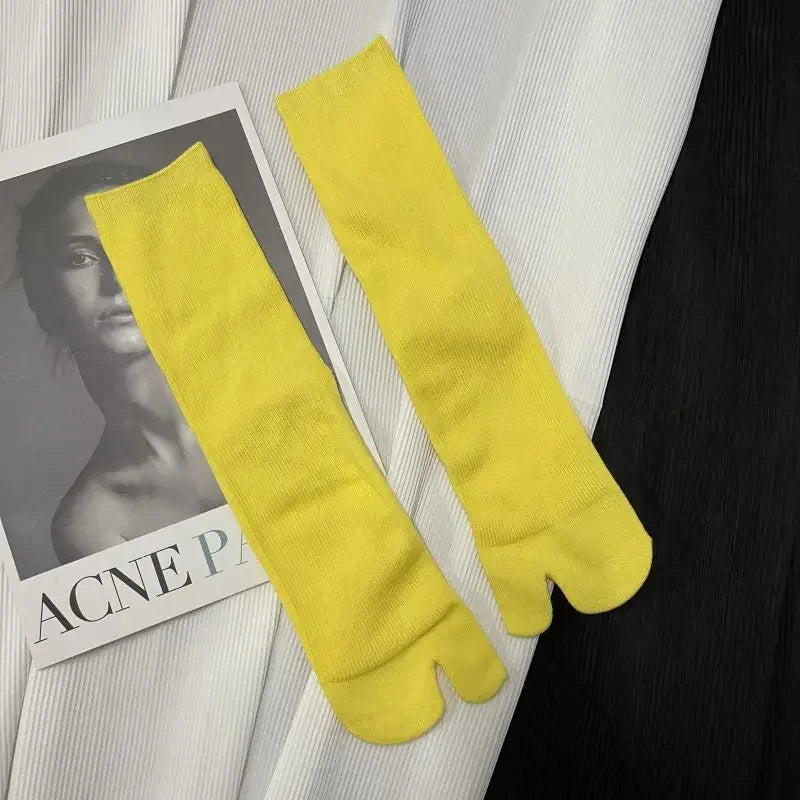 Rediscover Comfort, Balance & Style – Combed Cotton Tabi Socks That Honour Tradition and Redefine Everyday Wear