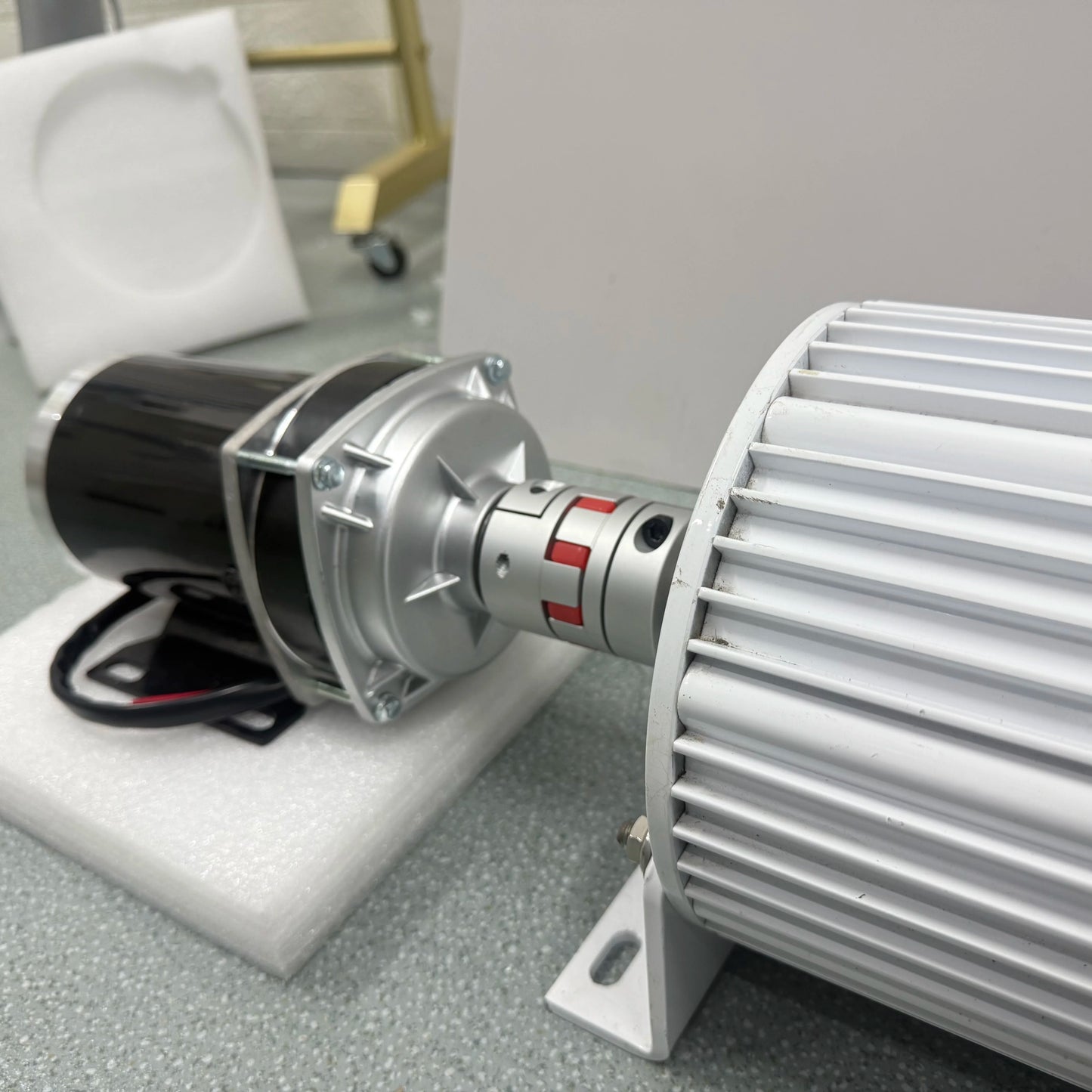 Silent Electricity – Low‑RPM Permanent‑Magnet Dynamo Generator, 20 kW