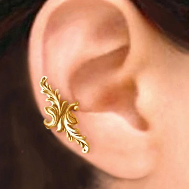 Edge Without Commitment – Carved Cuff Earrings That Whisper Punk with Every Glint