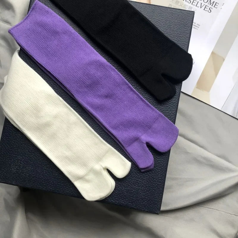 Rediscover Comfort, Balance & Style – Combed Cotton Tabi Socks That Honour Tradition and Redefine Everyday Wear