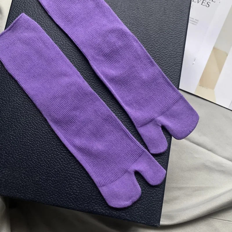 Rediscover Comfort, Balance & Style – Combed Cotton Tabi Socks That Honour Tradition and Redefine Everyday Wear