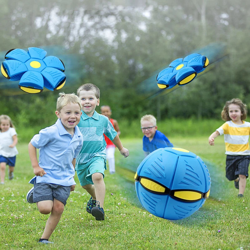 From Disc to Ball in a Blink – The Magic Flying Saucer Ball That Turns Playtime into Pure Excitement!