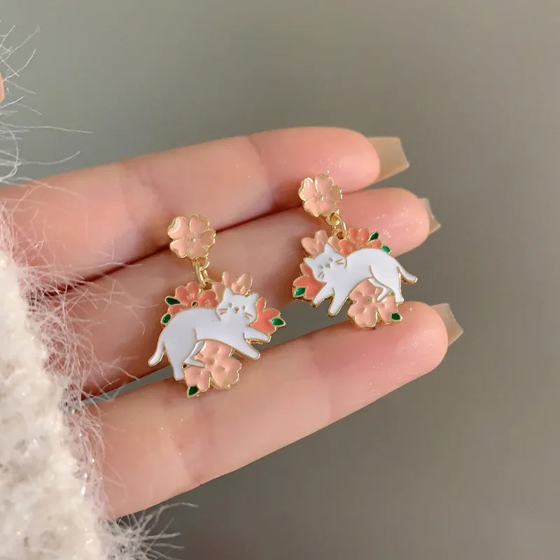 Pour a Little Joy into Your Day – Asymmetric Teacup Kitten Tassel Earrings for Playful Charm That Warms the Heart