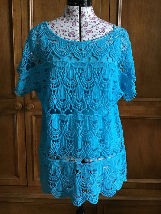Crochet style top with matching vest top