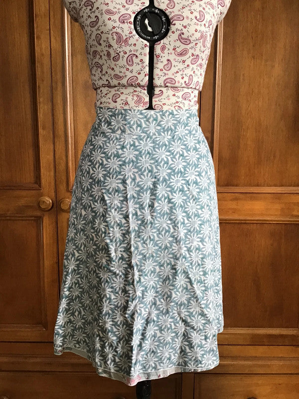 Reversible skirt