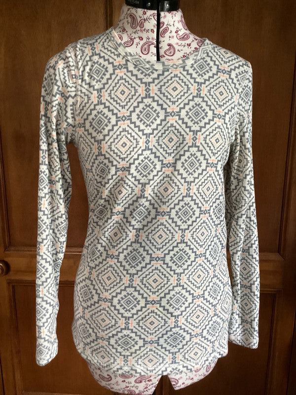 Long sleeved top