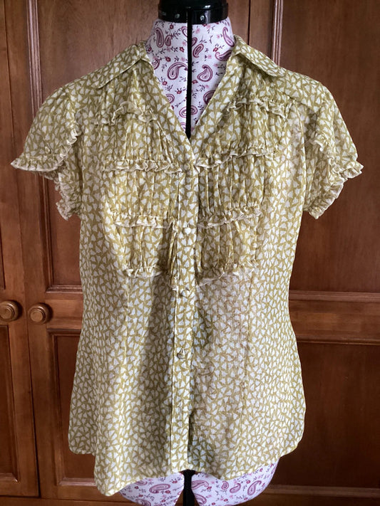 Short sleeved blouse size 14/16