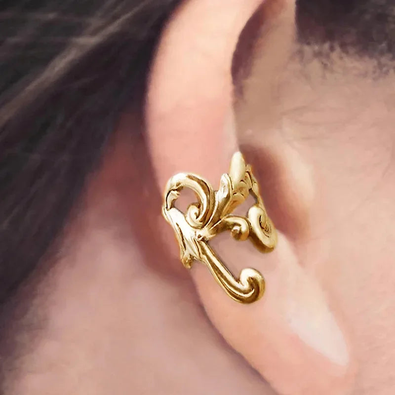 The Heart of the Wild – Fox Clip Earrings That Wrap You in Grace and Quiet Devotion