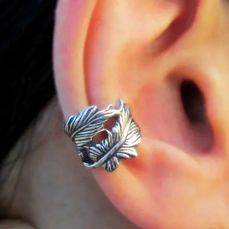 The Heart of the Wild – Fox Clip Earrings That Wrap You in Grace and Quiet Devotion