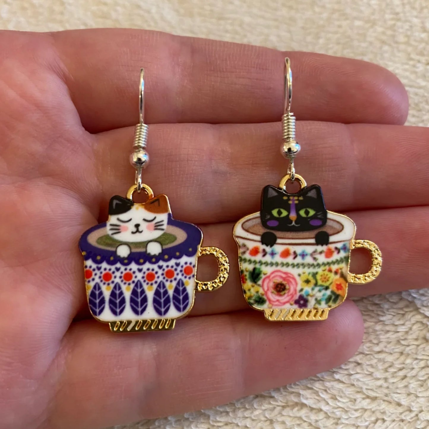 Poured to Purrfection – Sweet Cup Cat Earrings That Stir Joy with Every Swing