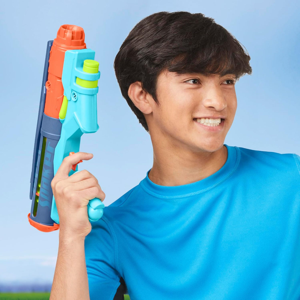 Super Soaker Power Drench Water Blaster, Water Blaster, Super Soaker, Summer Outdoor Toys, 1, Perfect for Kids, Multi-Color